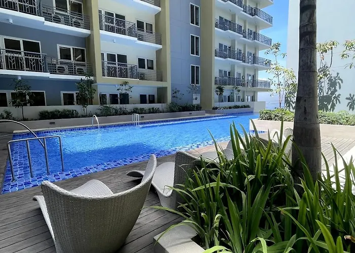 Ultra Luxury 6br Near Solaire, Okada, & Airport Apartamento