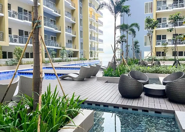 Ultra Luxury 6br Near Solaire, Okada, & Airport * Manila