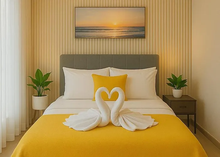 Ultra Luxury 6br Near Solaire, Okada, & Airport Apartamento